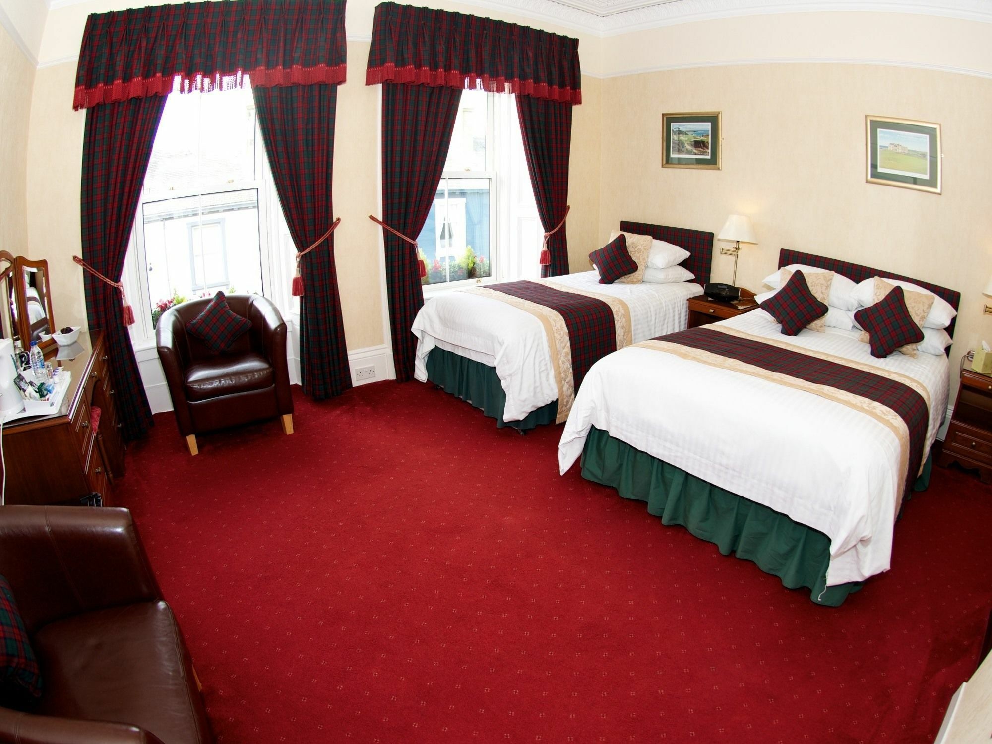 Queens Apartments Ер Екстер'єр фото